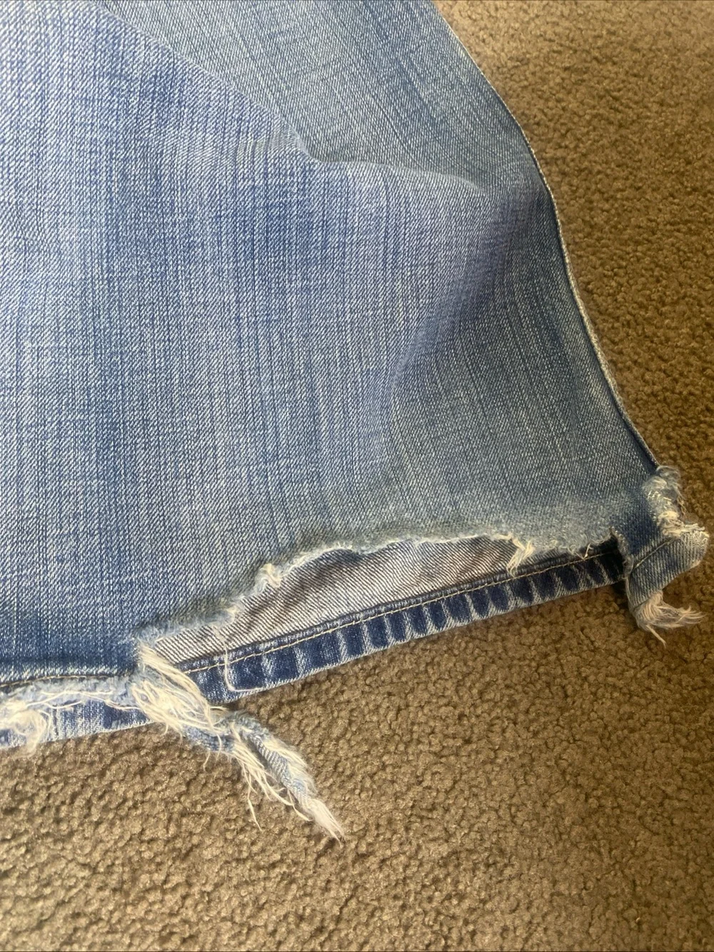 BKE Tyler Straight Jeans Mens 30x33 Long Blue Distressed Denim Low Rise